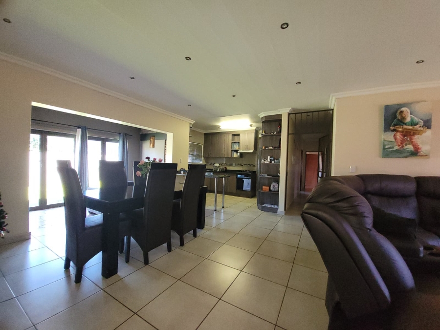 3 Bedroom Property for Sale in Grimbeeck Park North West